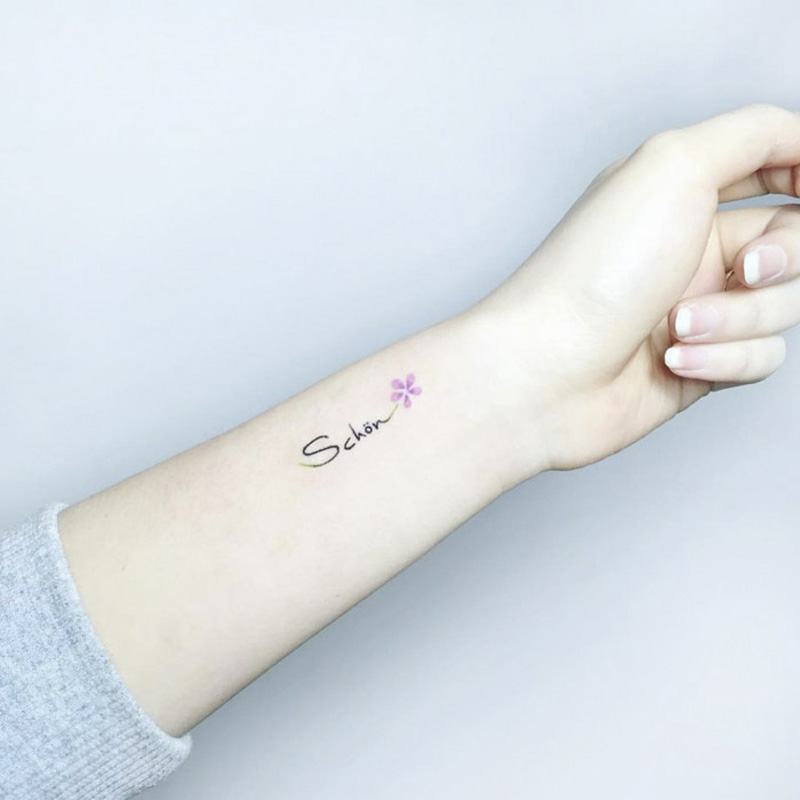 Tatuagens pequenas femininas