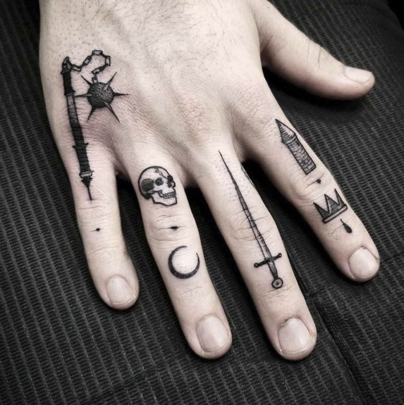 Tatuagens pequenas masculinas
