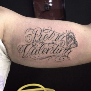 Tatuagem com nome dos filhos